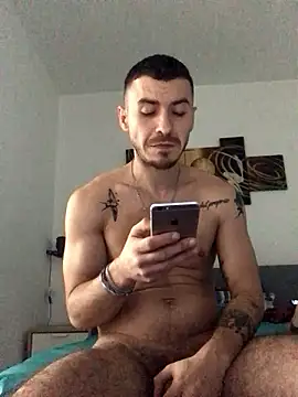 Snapshot of BenDover313OF chatting on 12/02/24, 01:13 BenDover313OF online show from 12/02/24, 01:13