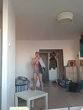 Snapshot of BenDover313OF chatting on 03/06/25, 05:35 BenDover313OF online show from 03/06/25, 05:35