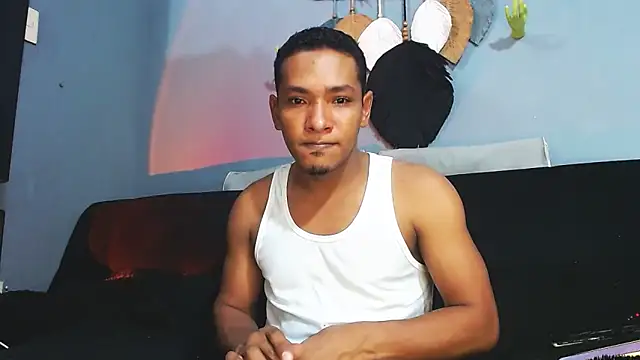 Grandeygruesa1 online show from 05/14/26, 06:42