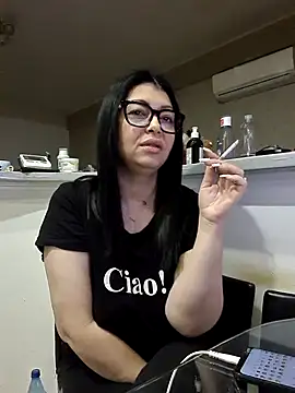 Milf Abigail online show from 12/03/25, 01:35