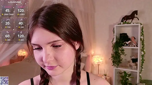 Snapshot of LeraKit chatting on 12/04/25, 04:16 LeraKit online show from 12/04/25, 04:16