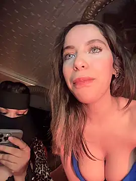 Snapshot of ORLA86 chatting on 10/11/25, 06:17 ORLA86 online show from 10/11/25, 06:17