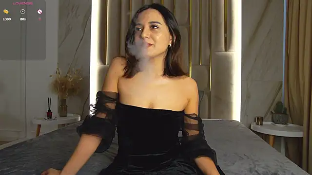 Gabriella Wils online show from 05/17/26, 07:17