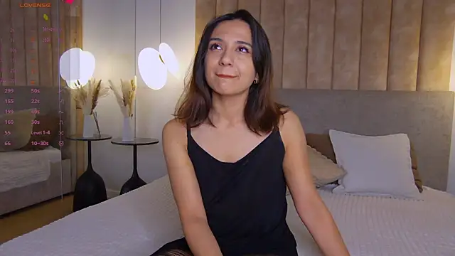 Gabriella Wils online show from 07/07/26, 07:09