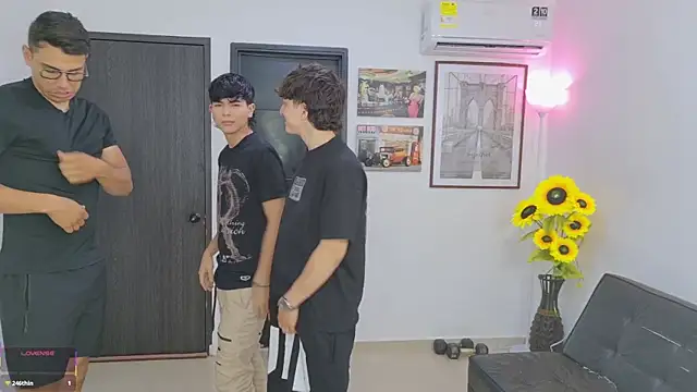 badguyss bisex online show from 06/10/26, 11:20