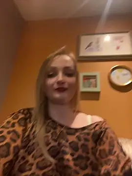 LadyTatiana Madam online show from 03/08/25, 10:02