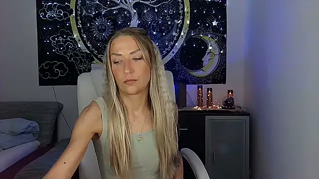 SexxyLiviaa online show from 10/07/25, 07:33