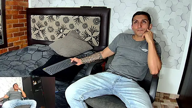 Marck Muscle online show from 12/02/24, 02:31