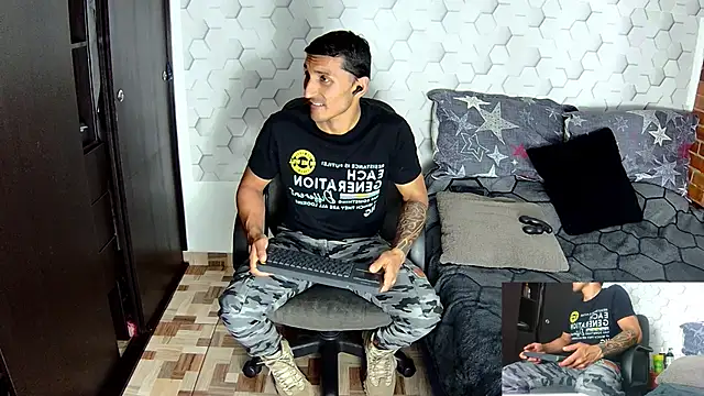 Marck Muscle online show from 12/11/24, 02:41