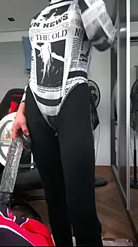 BodyandlegginLover online show from 09/26/25, 08:18