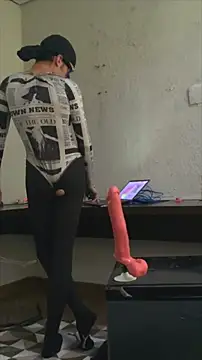 BodyandlegginLover online show from 01/05/26, 05:27