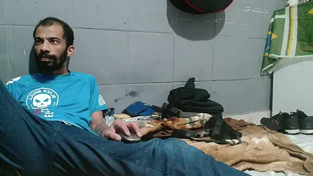 UncutToyBoy23cm online show from 07/20/26, 01:24