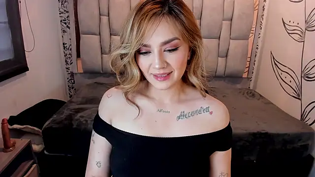 KataHot  online show from 10/29/25, 08:21