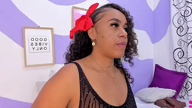 MONAAXXX  online show from 01/25/25, 12:47