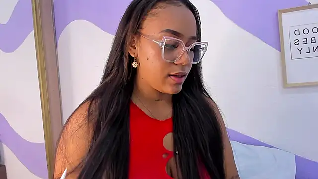 MONAAXXX  online show from 02/11/25, 05:16