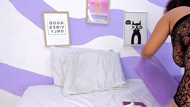 MONAAXXX  online show from 03/15/25, 12:24