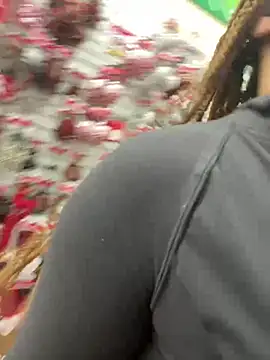 MelSaunders online show from 12/10/24, 11:30