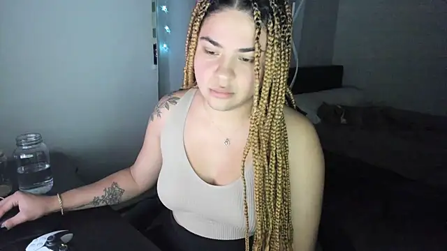 MelSaunders online show from 12/16/24, 06:21