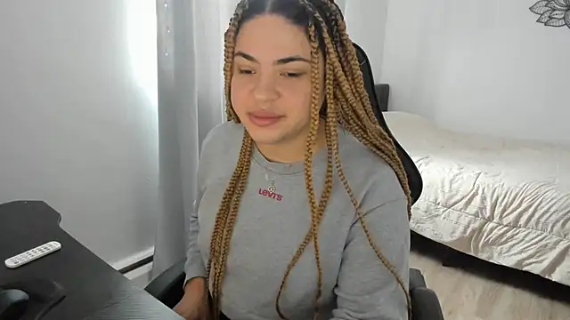 MelSaunders online show from 12/19/24, 06:12