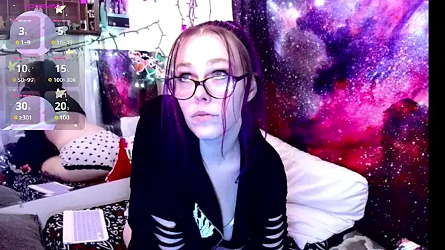 EverlyEster online show from 02/22/25, 08:07