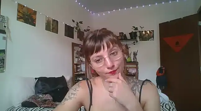 SweetyBabyDemon online show from 12/10/24, 01:55