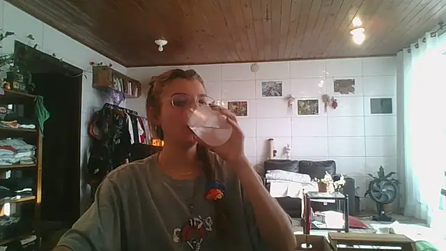 SweetyBabyDemon online show from 10/16/25, 07:48