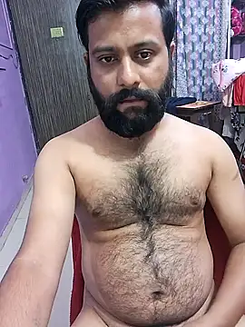 Snapshot of GlassBarge9 chatting on 01/04/25, 09:31 GlassBarge9 online show from 01/04/25, 09:31