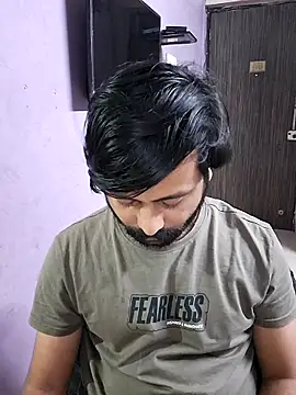 Snapshot of GlassBarge9 chatting on 02/12/25, 06:09 GlassBarge9 online show from 02/12/25, 06:09