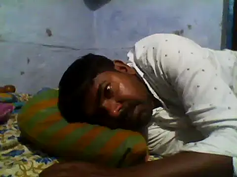 Snapshot of yoursexy1432 chatting on 09/30/25, 05:40 yoursexy1432 online show from 09/30/25, 05:40