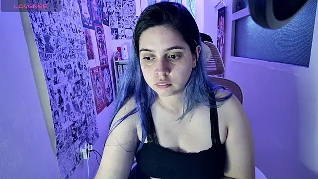 Snapshot of Vallolet_Spencer chatting on 10/30/25, 03:52 Vallolet Spencer online show from 10/30/25, 03:52