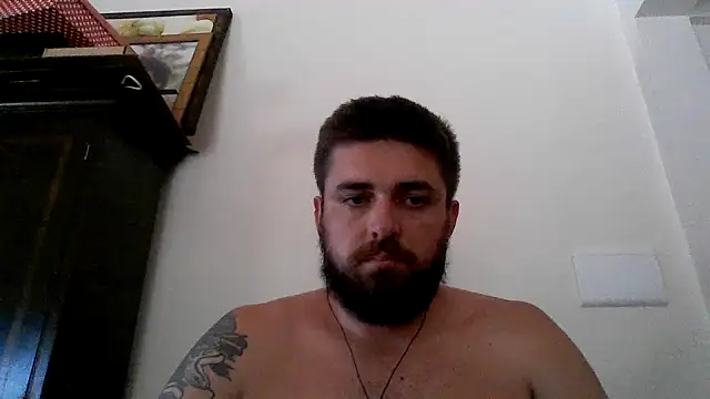 Snapshot of Dat1994 chatting on 01/29/25, 05:24 Dat1994 online show from 01/29/25, 05:24