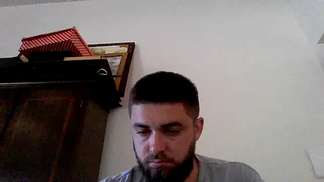Snapshot of Dat1994 chatting on 02/20/25, 11:31 Dat1994 online show from 02/20/25, 11:31