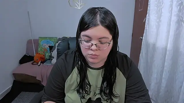 Snapshot of Aria_Fullbuster chatting on 11/11/25, 09:37 Aria Fullbuster online show from 11/11/25, 09:37