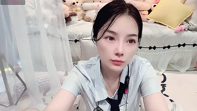 AKiKi711 online show from 07/14/26, 04:50