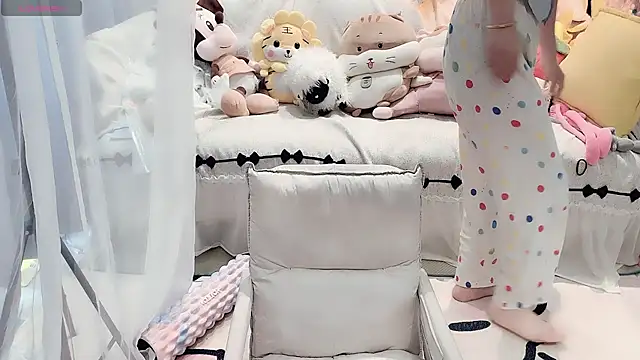 AKiKi711 online show from 07/16/26, 05:02