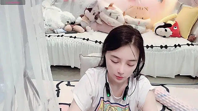 AKiKi711 online show from 07/27/26, 04:52