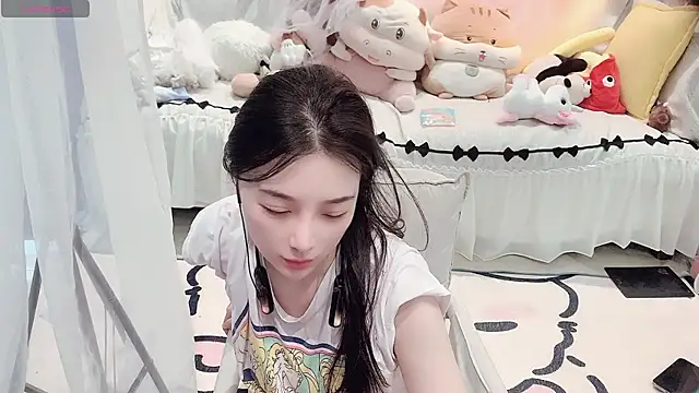 AKiKi711 online show from 07/28/26, 05:03