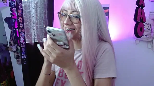 squirt charlott online show from 09/20/25, 07:15