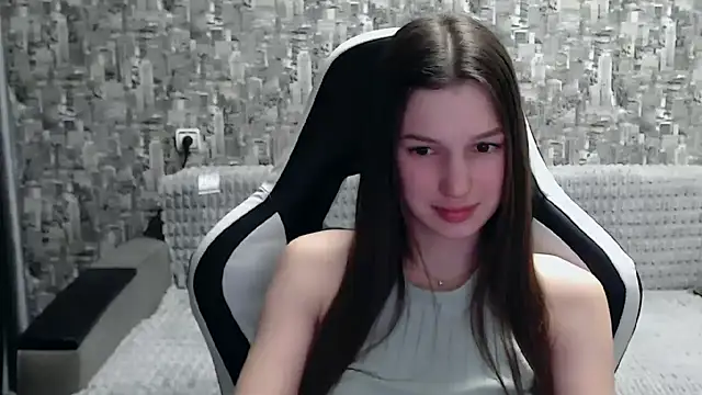MissMiaCutie online show from 02/24/25, 03:09