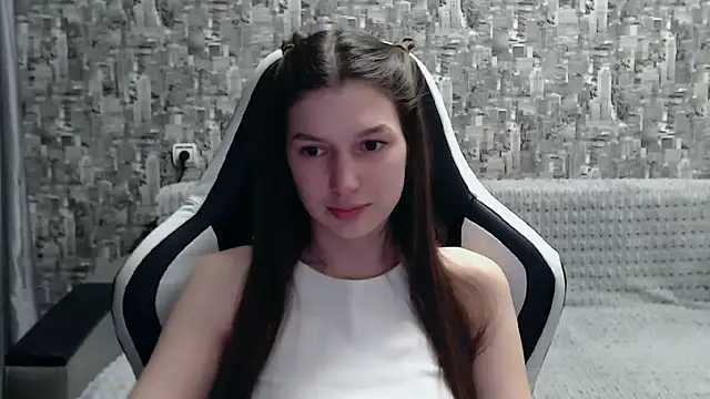 MissMiaCutie online show from 03/01/25, 04:00