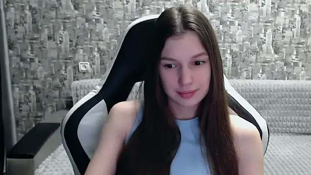 MissMiaCutie online show from 03/05/25, 04:46