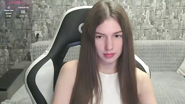 MissMiaCutie online show from 09/17/25, 10:06