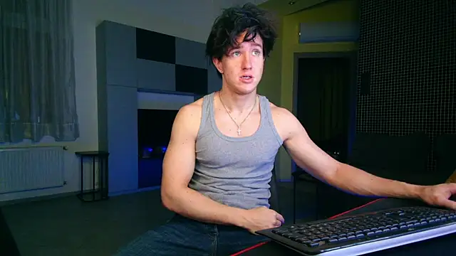 ChristianLevine  online show from 07/24/26, 06:28