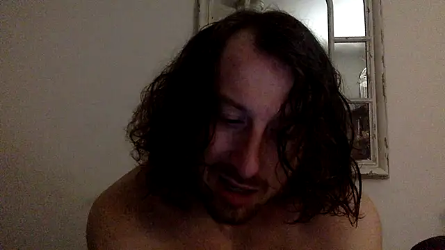 Snapshot of sirchubster chatting on 05/11/26, 02:39 sirchubster online show from 05/11/26, 02:39