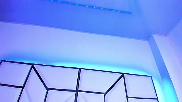 SarayRoyse online show from 12/24/24, 07:22