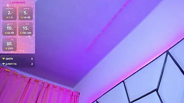 SarayRoyse online show from 01/09/25, 11:02