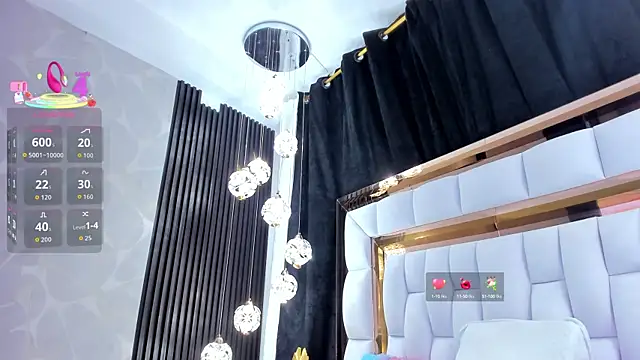 SarayRoyse online show from 09/19/25, 07:36