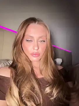 Sweet  Milly online show from 04/28/26, 06:35
