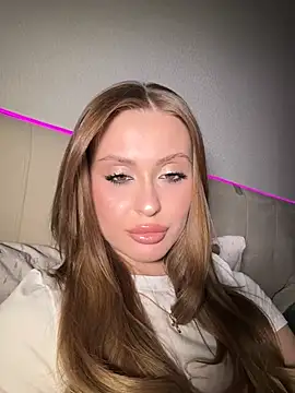 Sweet  Milly online show from 04/30/26, 07:31