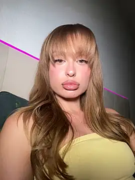 Sweet  Milly online show from 08/04/26, 07:16